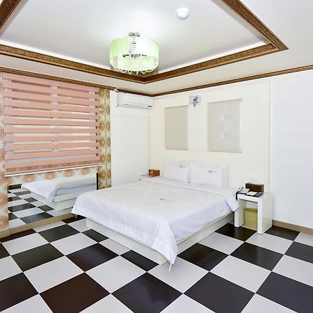 Gwangju Queen Hotel Gwangju Metropolitan City Extérieur photo