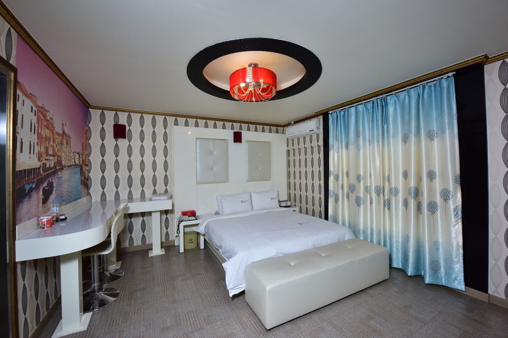 Gwangju Queen Hotel Gwangju Metropolitan City Extérieur photo