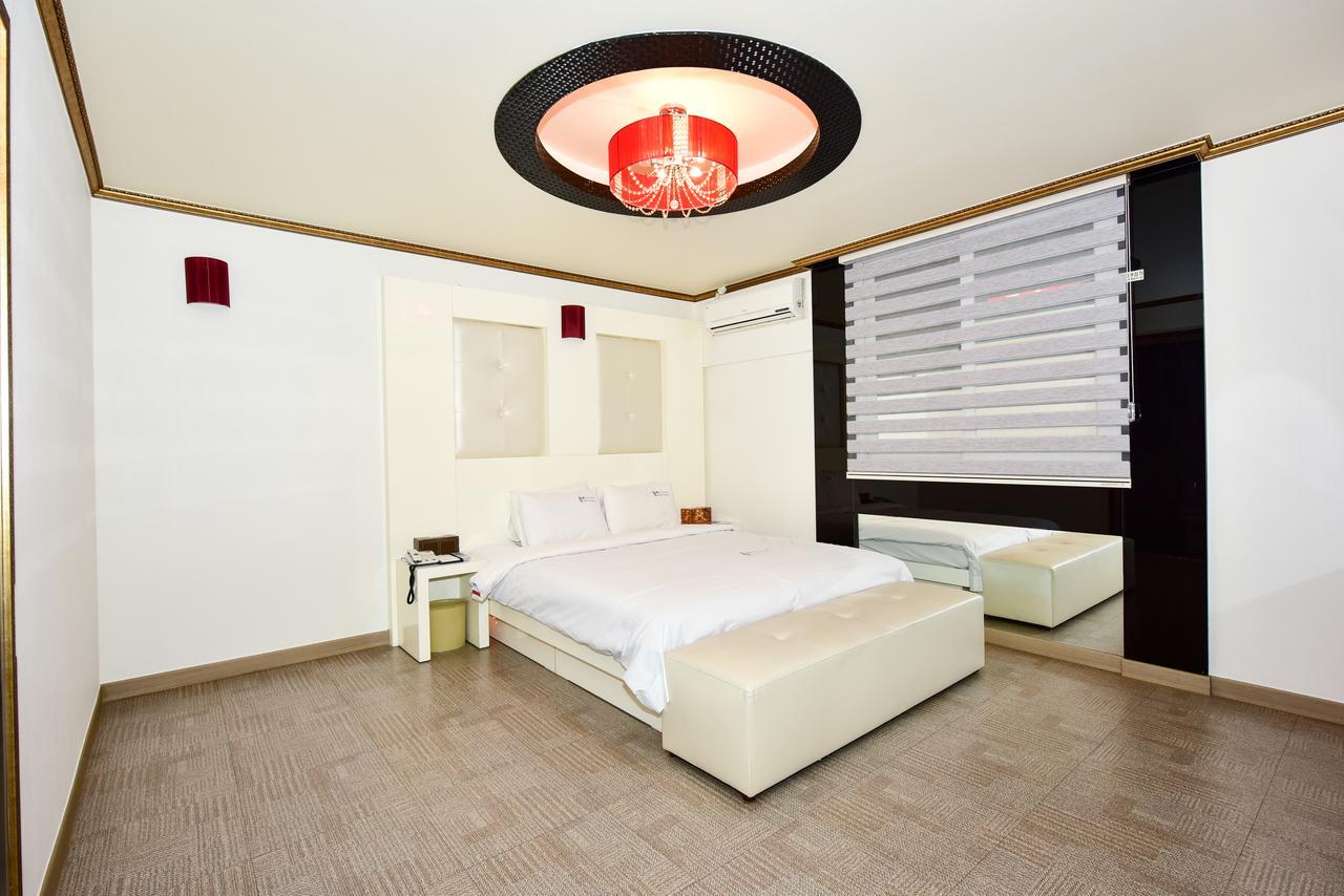 Gwangju Queen Hotel Gwangju Metropolitan City Extérieur photo
