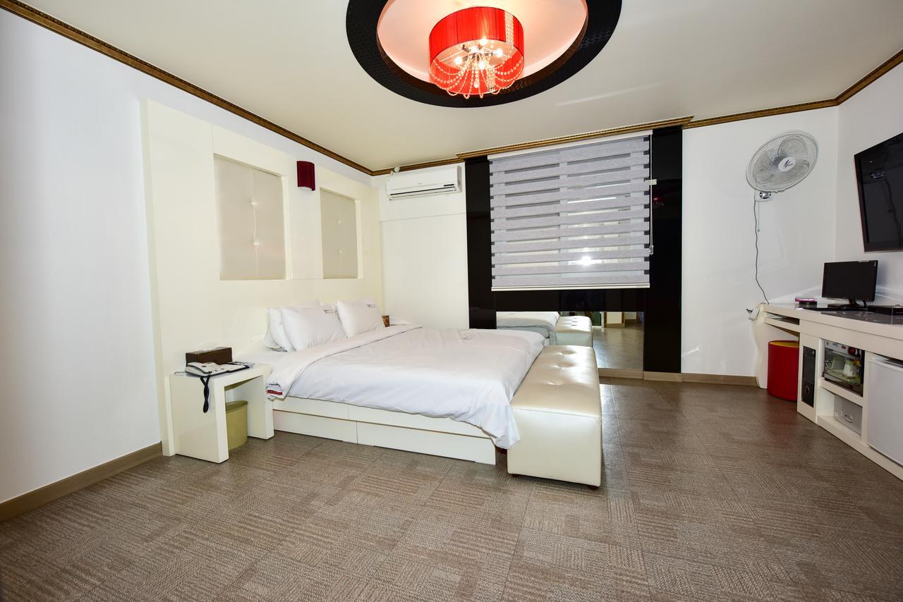 Gwangju Queen Hotel Gwangju Metropolitan City Extérieur photo