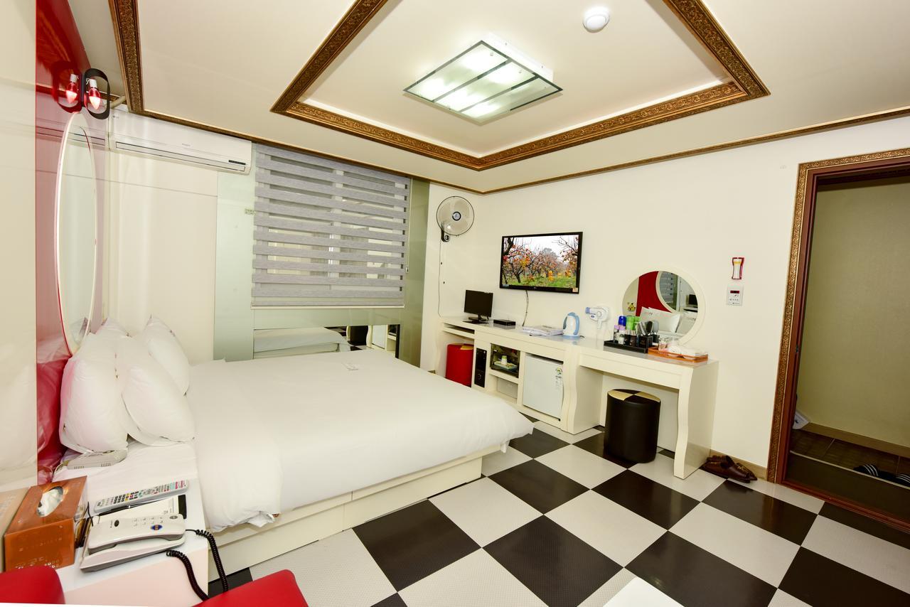 Gwangju Queen Hotel Gwangju Metropolitan City Extérieur photo